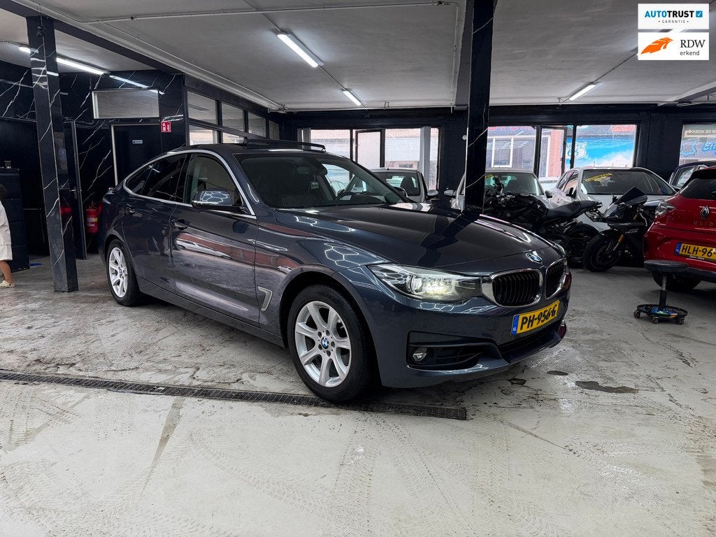 BMW 3-serie Gran Turismo 320i Corporate Lease High Executive, Auto's, BMW, Automaat, 1998 cc, Achterwielaandrijving, Gebruikt