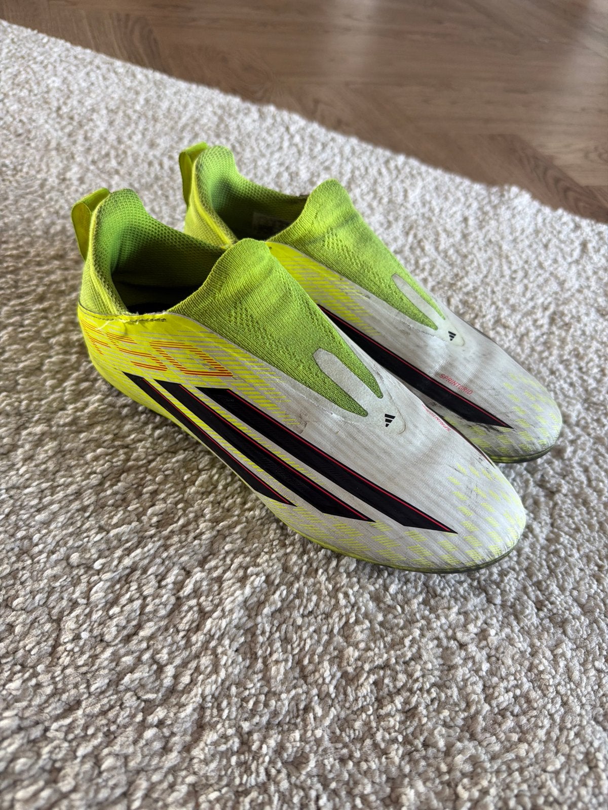 Adidas F50 Voetbalschoenen - Maat 36, Ophalen of Verzenden, Gebruikt, Schoenen