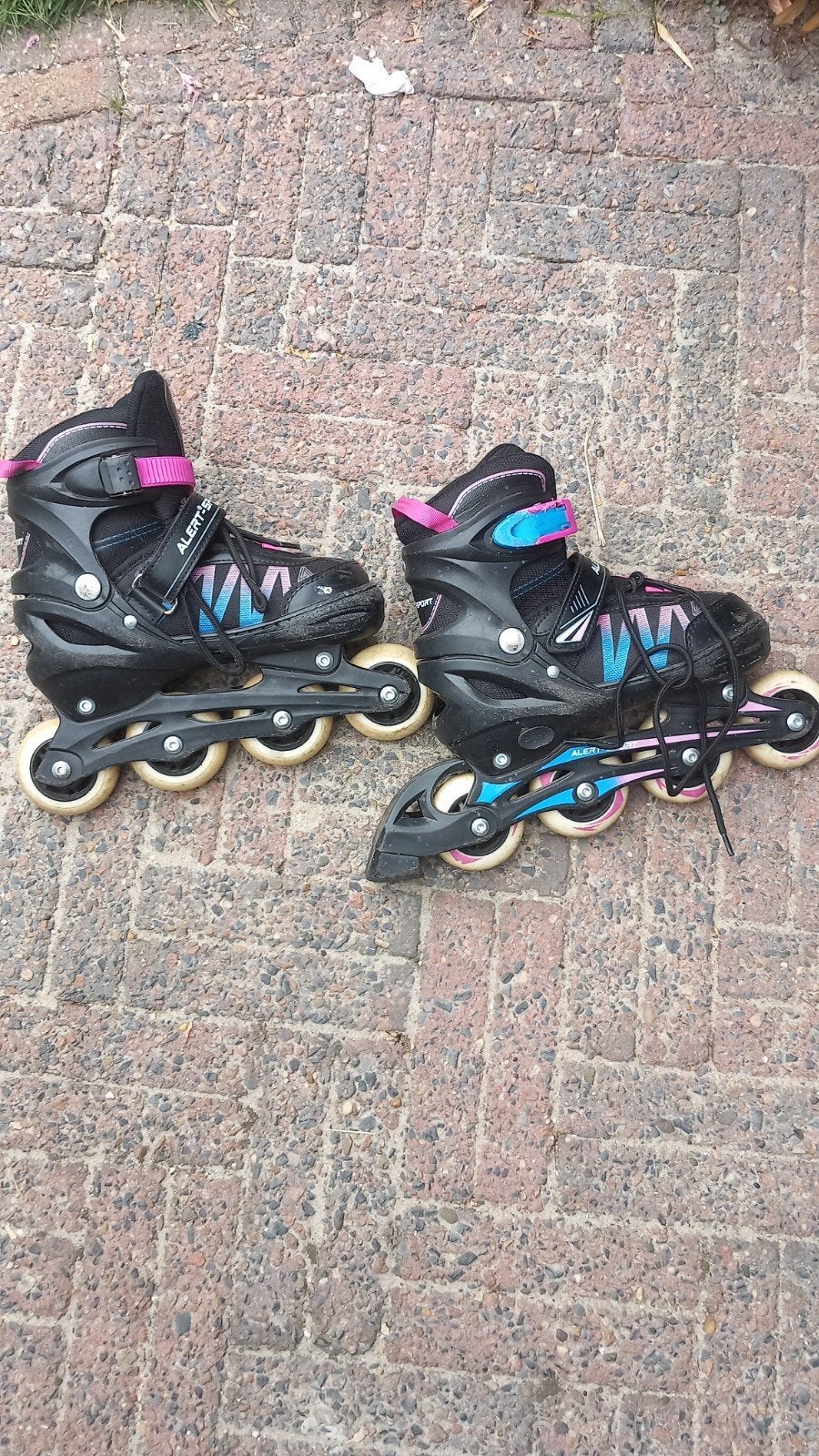 Meisjes skeelers + beschermers maat 34 t/m 37, Sport en Fitness, Skeelers, Ophalen, Kinderen, Inline skates 4 wielen, Verstelbaar