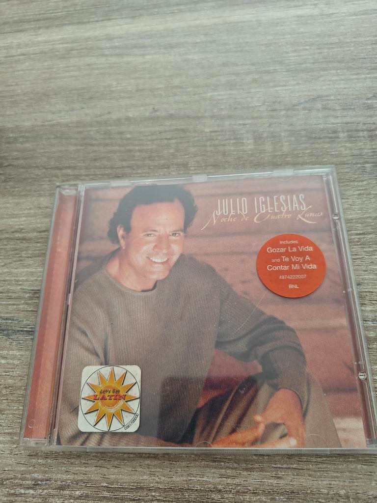 Julio Iglesias - Noche de Cuatro Lunas CD, Ophalen of Verzenden, Zo goed als nieuw