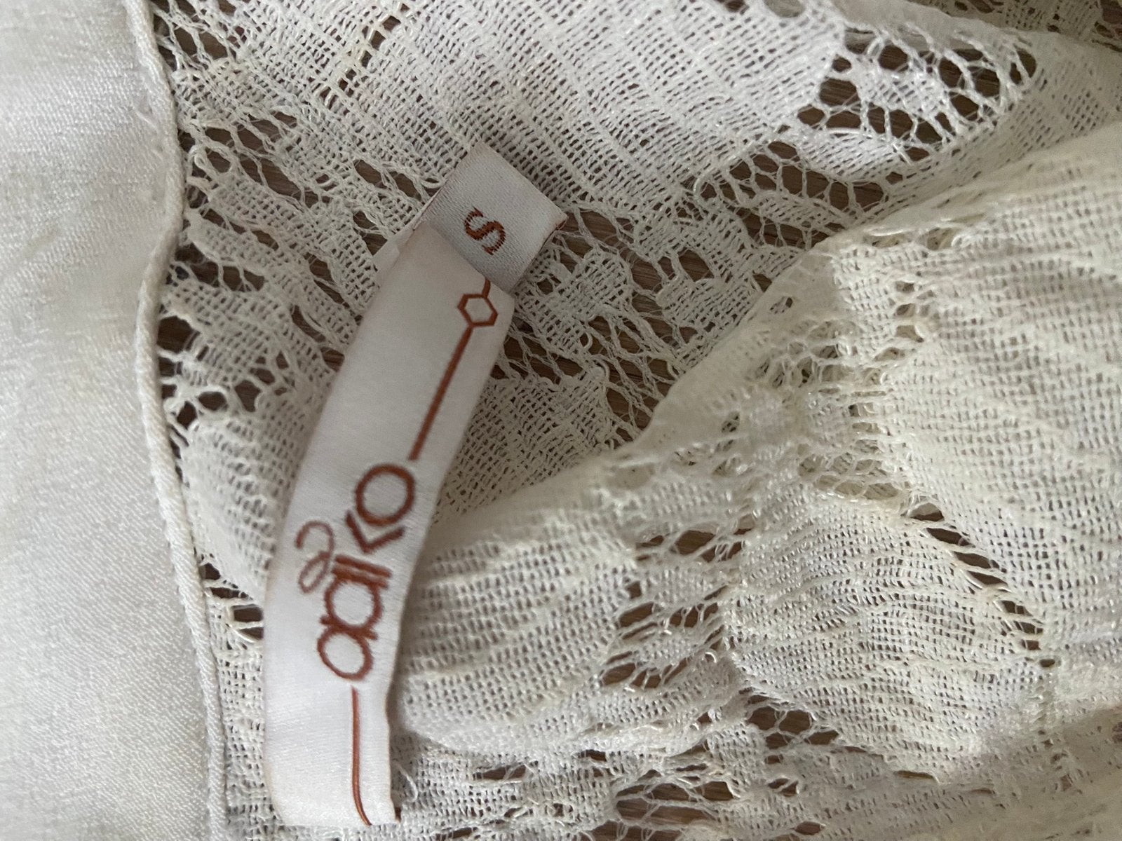 Aaiko top met kant,  maat small, Verzenden, Zwart, Zo goed als nieuw, Maat 36 (S)