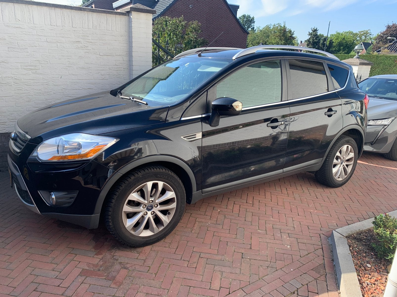 Ford Kuga 2.0 Tdci 103KW FWD 2010 Zwart, Auto's, Voorwielaandrijving, Zwart, 4 cilinders, 2000 kg
