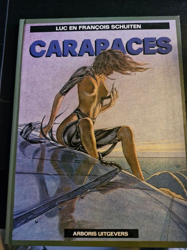 Carapaces.  Luc en francois schuiten., Boeken, Eén stripboek, Ophalen of Verzenden, Zo goed als nieuw