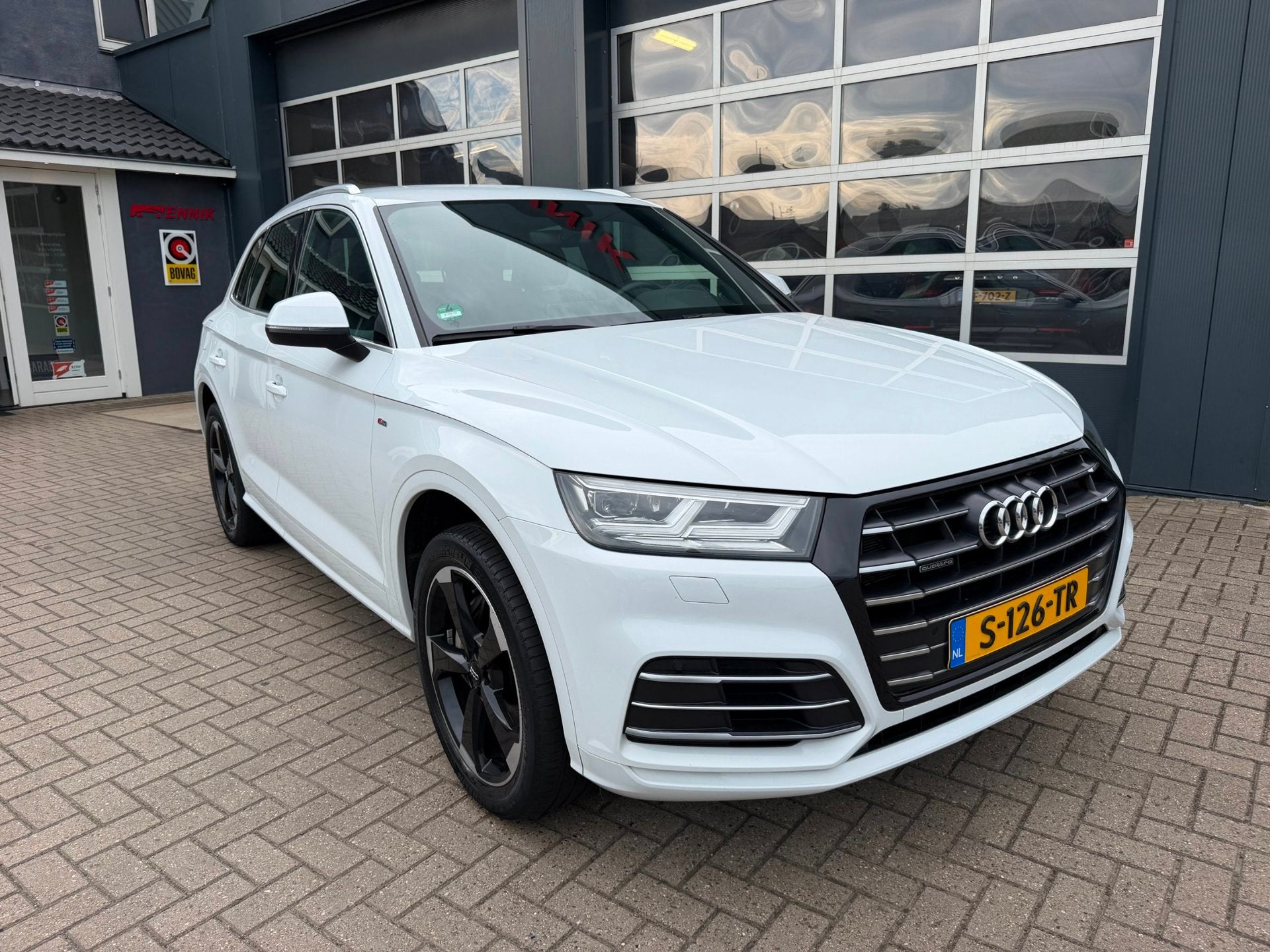 Audi Q5 55 TFSI e quattro Competition S-Line Nieuwstaat !, Auto's, Dealer onderhouden, 1750 kg, Euro 6, 4 cilinders