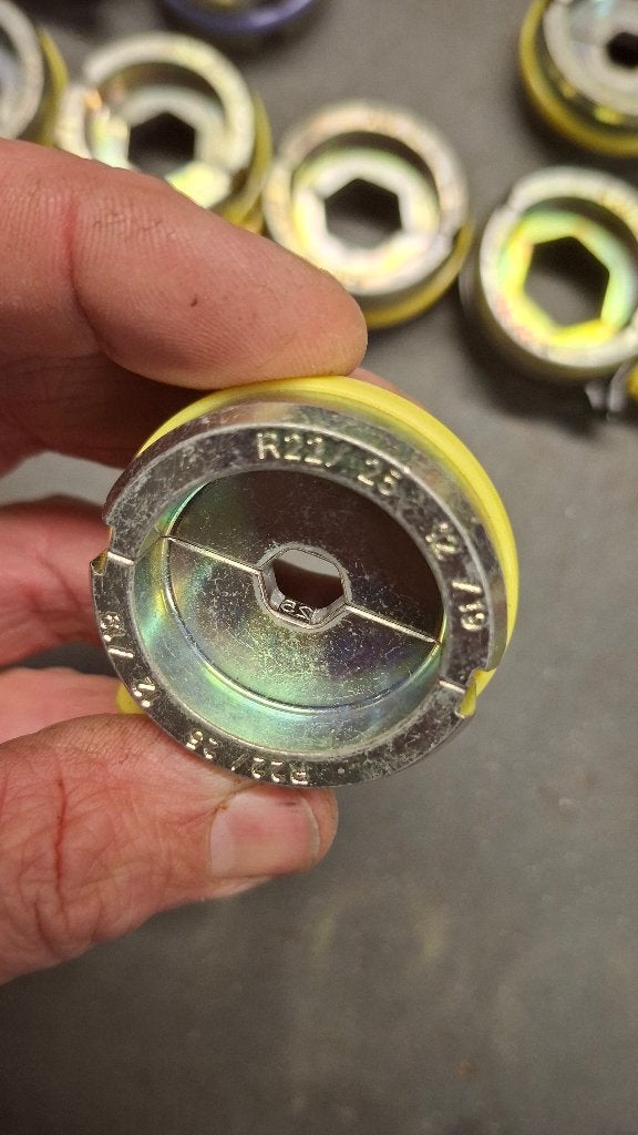 13x Orginele Klauke R22 inzetbekken inzetschalen inzetbekjes, Auto diversen, Autogereedschap, ,, Ophalen of Verzenden, Zo goed als nieuw