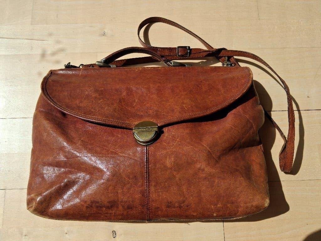 Handtas, echt leer, A4 formaat,  kleur roestbruin, Ophalen of Verzenden, Gebruikt, Overige kleuren, Handtas