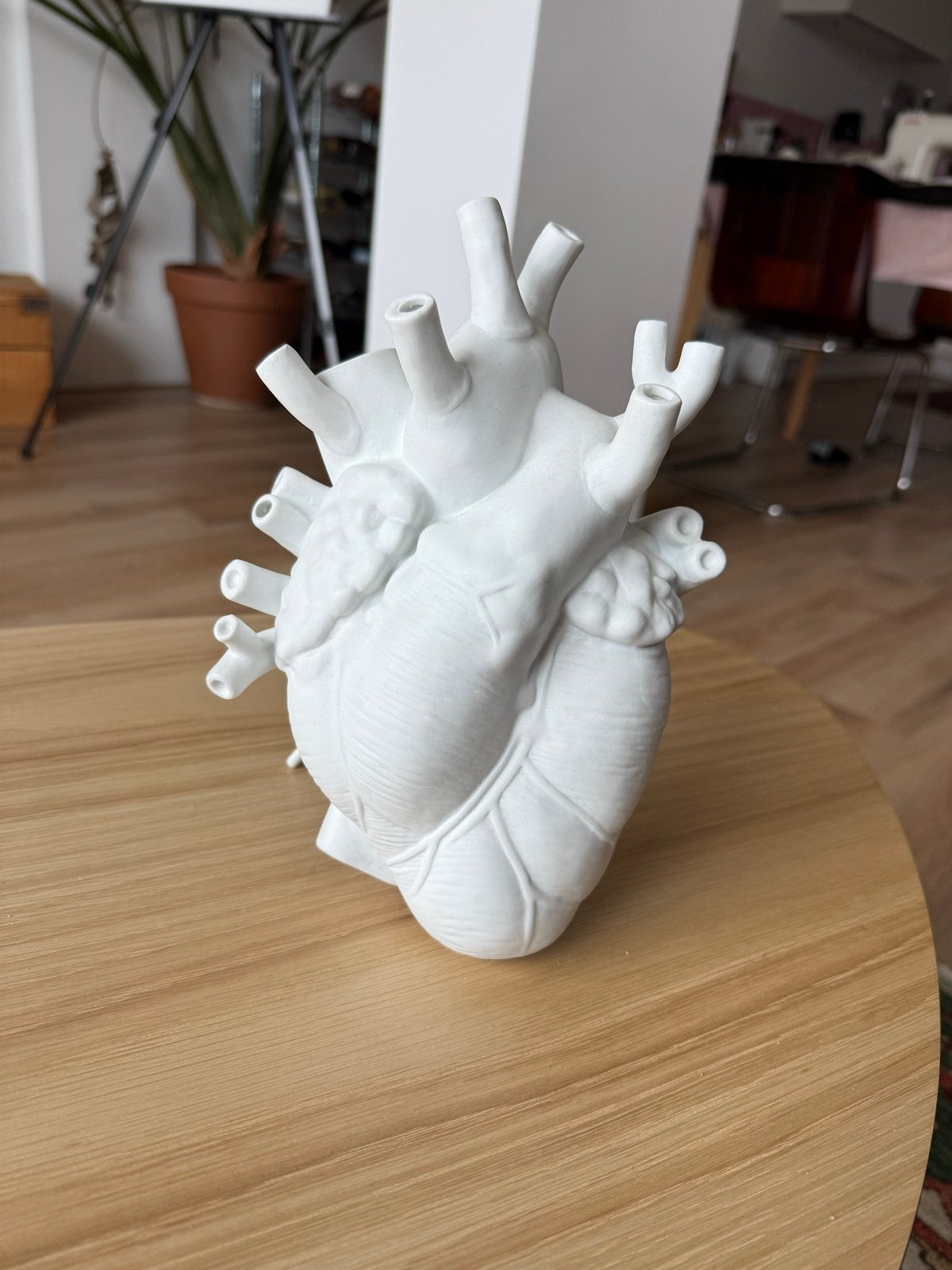 Seletti Vaas Anatomisch Hart - Zo goed als nieuw, Ophalen of Verzenden, Zo goed als nieuw, Wit, Steen/keramiek