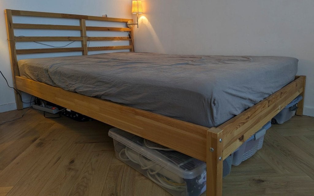 IKEA TARVA bedframe met LÖNSET lattenbodem, 140x200cm, Ophalen, Bruin, Tweepersoons, 140 cm