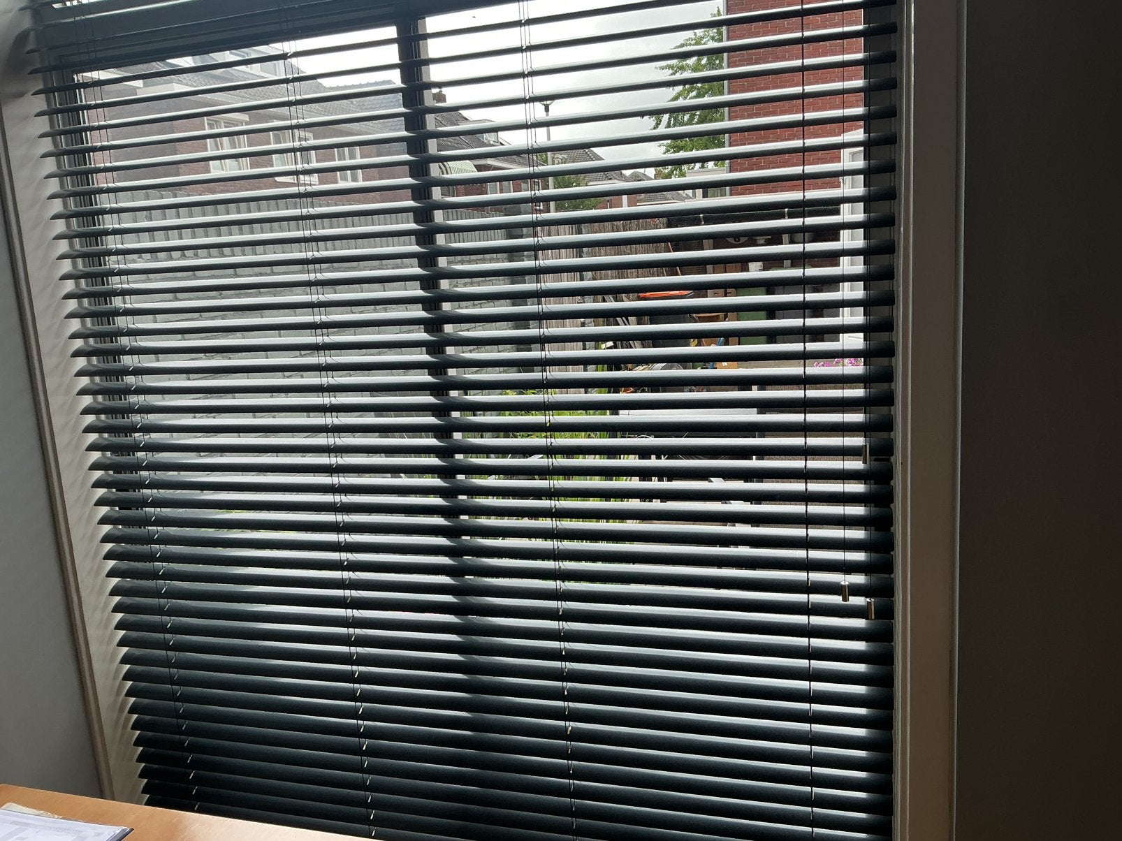 Luxaflex 50 mm antraciet, Ophalen, Zo goed als nieuw