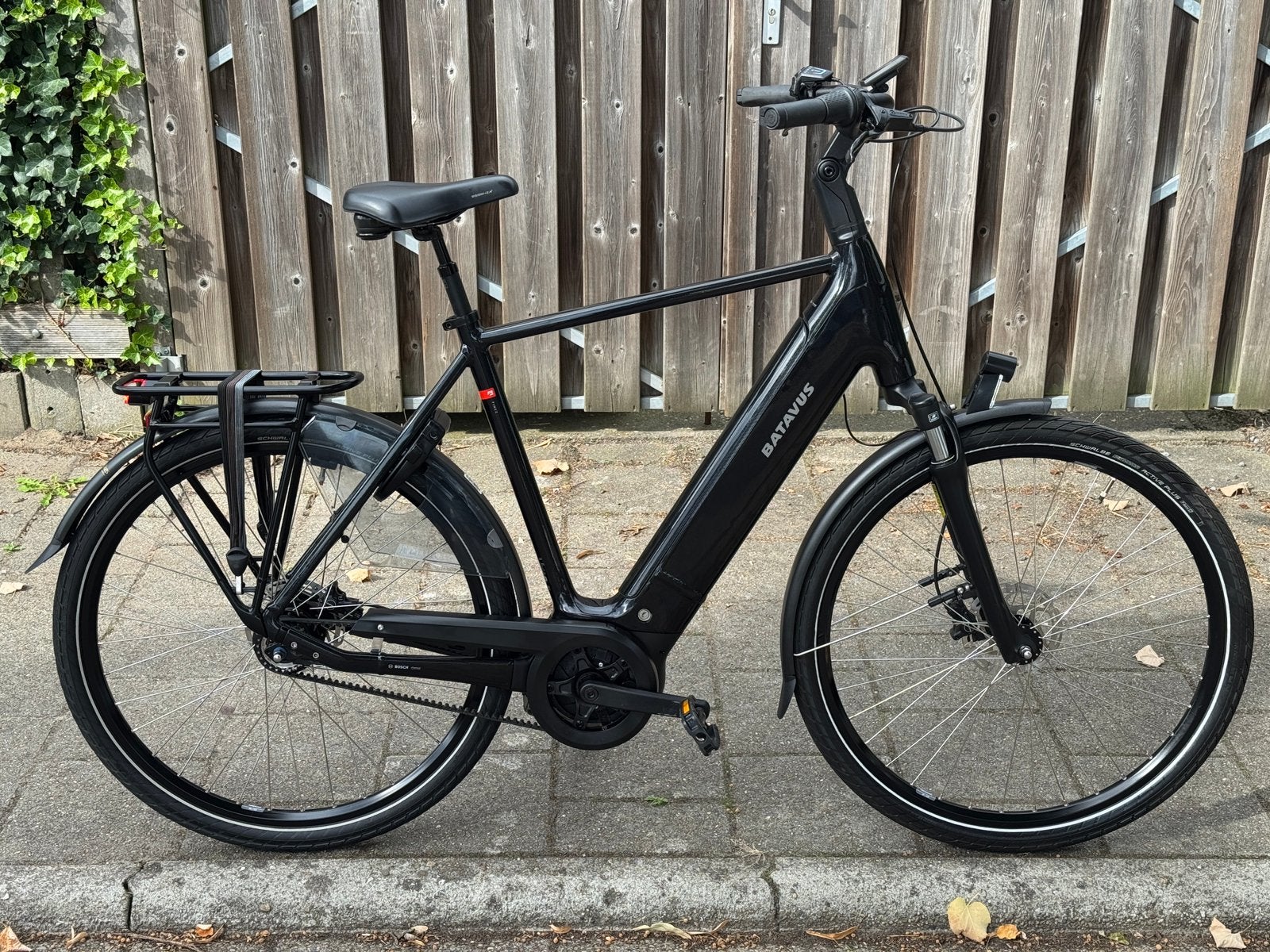 Zeer nette Batavus Finez 61cm 500Wh Bosch smart 2025, Fietsen en Brommers, Ophalen of Verzenden, Zo goed als nieuw