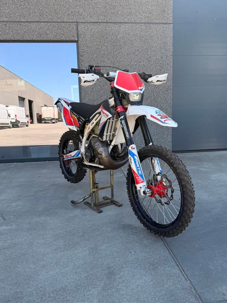 Fantic TZ 300cc Enduro 2T, Ophalen