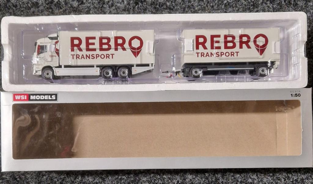 WSI Volvo FH5 6x2 Rebro combi - Nieuw - 1:50, Ophalen of Verzenden, Nieuw, Bus of Vrachtwagen, Wsi