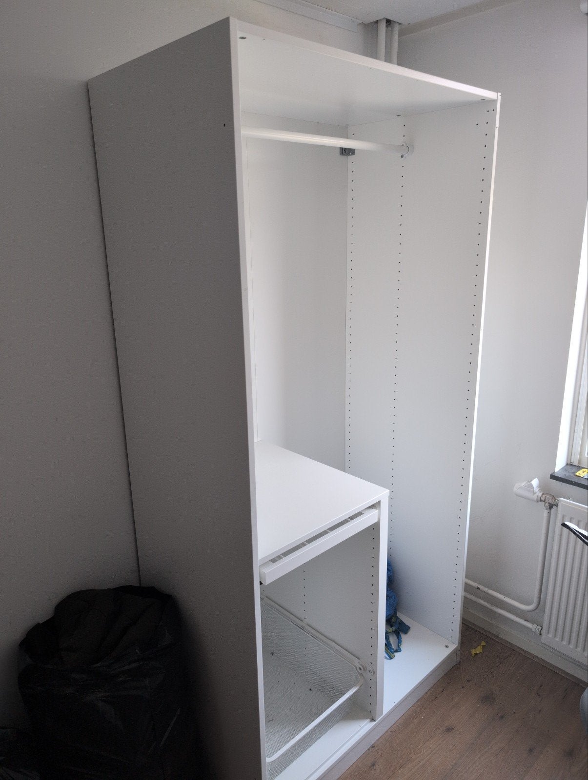 Ikea Pax Kast - 200x100x58 cm met nieuwe deuren, 100 tot 150 cm, 200 cm of meer, Zo goed als nieuw, 50 tot 75 cm