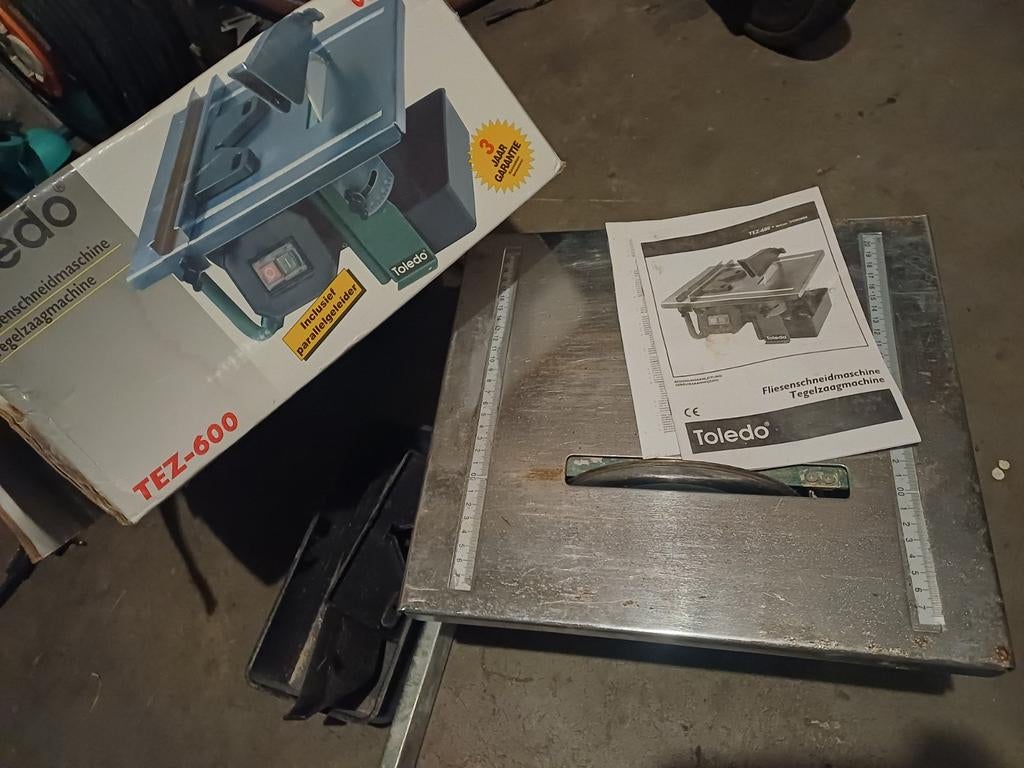 Toledo TEZ-600 Tegelsnijmachine en Poetsapparaat, Doe-het-zelf en Verbouw, Ophalen of Verzenden