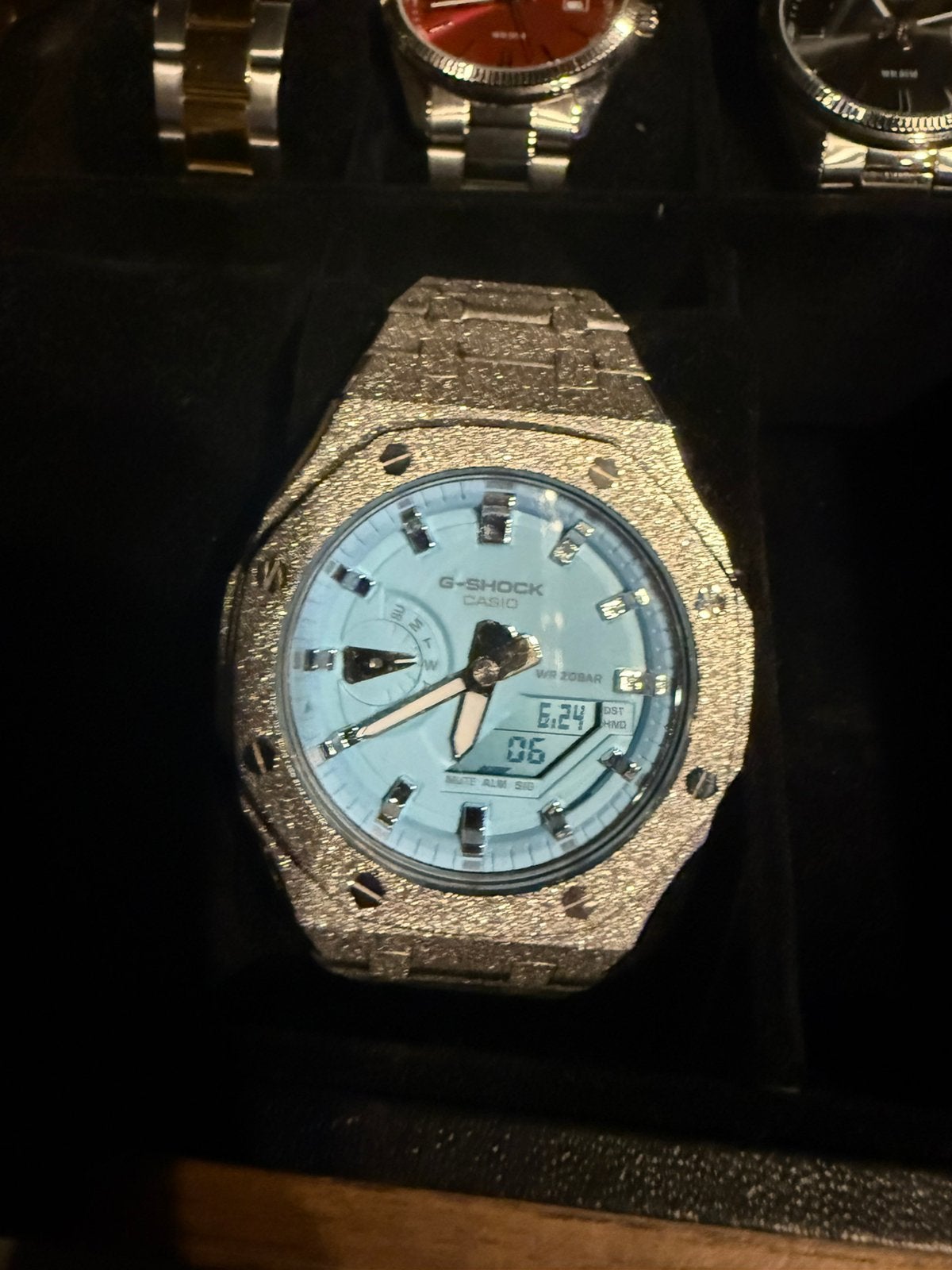 Custom casio ga2100 met frosted ap case, Ophalen of Verzenden, Staal, Overige merken, 1960 of later