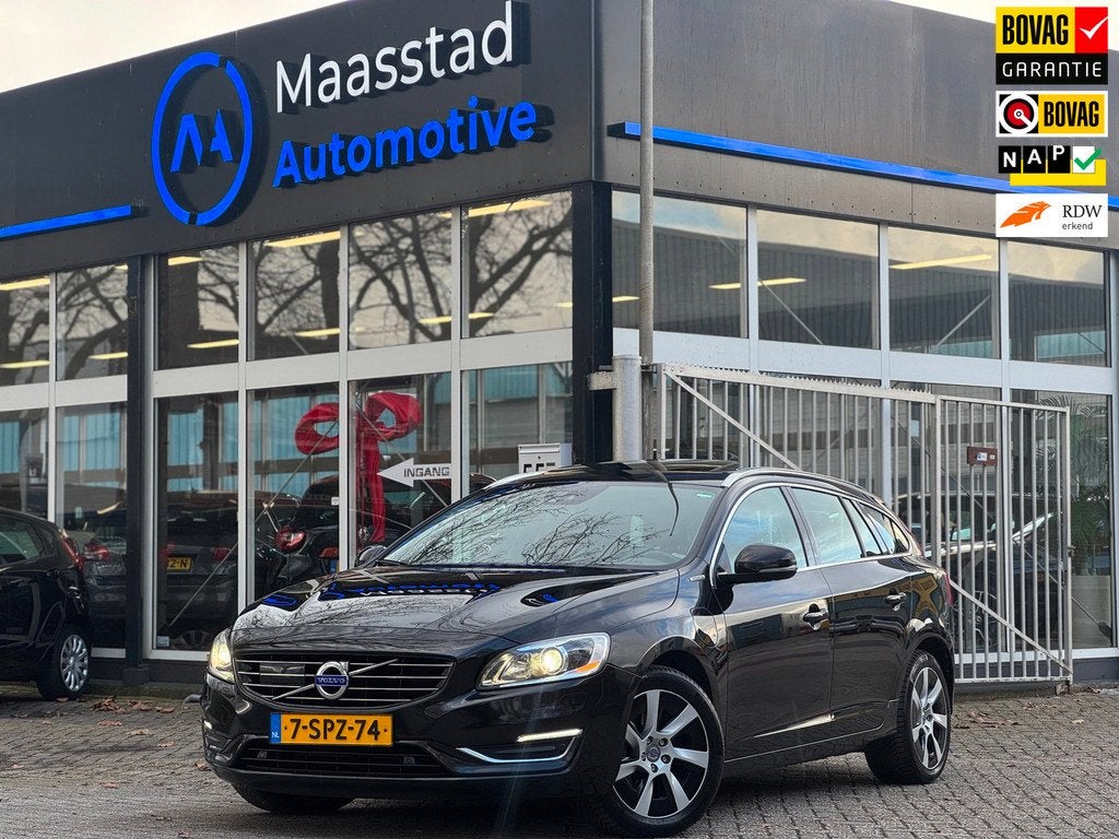 Volvo V60 2.4 D6 AWD Plug-In Hybrid Summum Ultra Luxe uitvoe, Automaat, Zwart, Vierwielaandrijving, 11 kWh