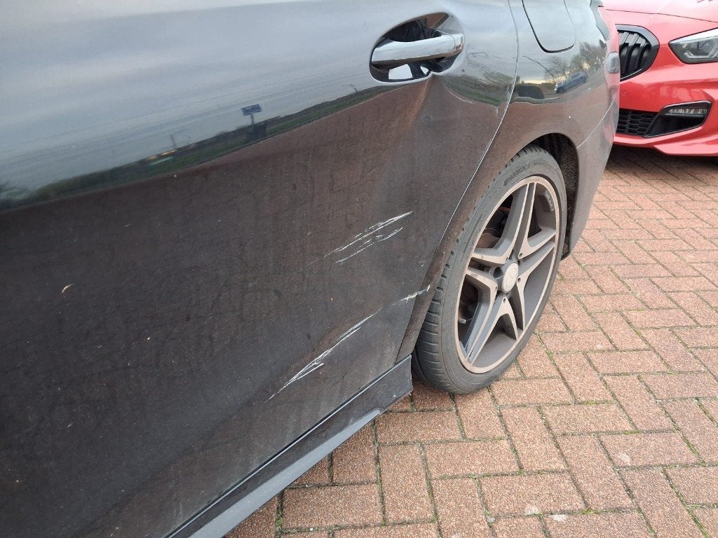 Linkerachterportier Mercedes CLA200, Ophalen, Gebruikt, Mercedes-Benz