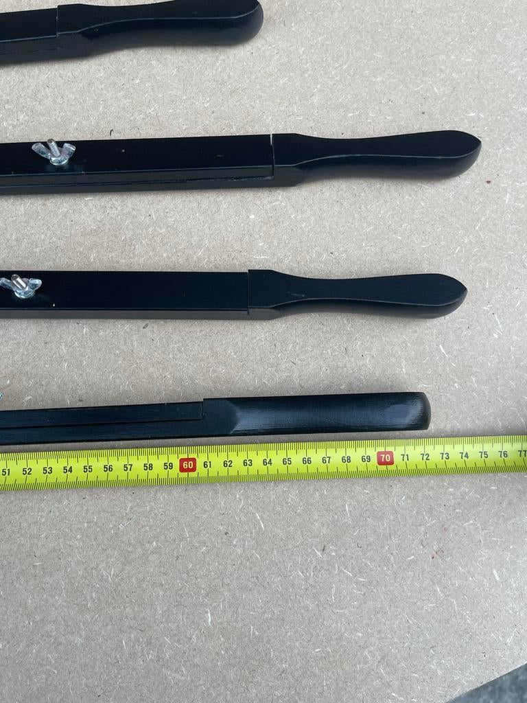 houten krantenstokken, Ophalen of Verzenden, Gebruikt, Zwart, Hout