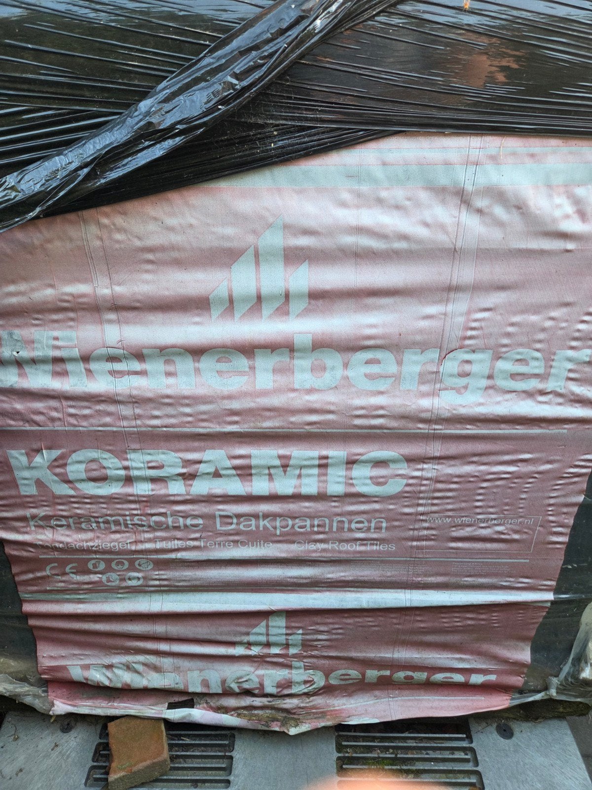 Dakpan nieuw wienerbergers VHV dak pan vhv, Doe-het-zelf en Verbouw, Dakpannen en Dakbedekking, Ophalen, Steen of Klei, Nieuw