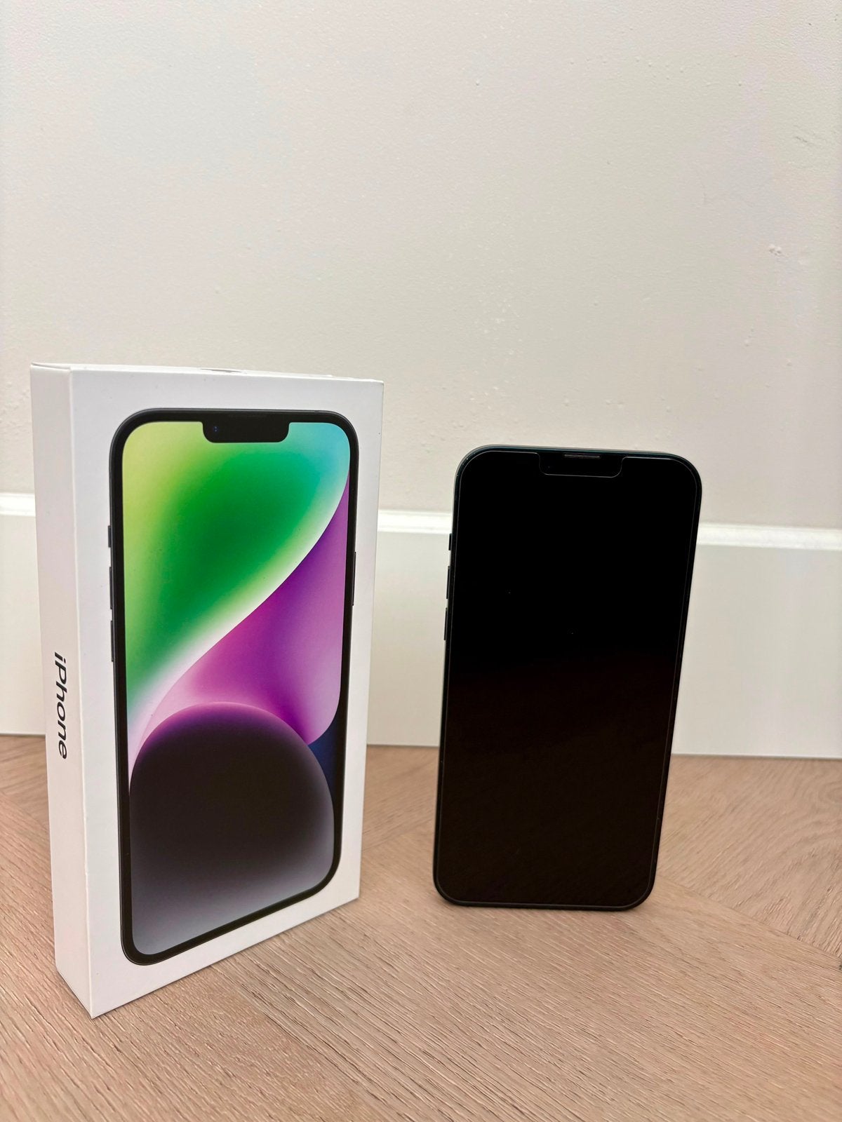 iPhone 14 Plus 128GB Zwart + Hoesje – Goede Staat, Telecommunicatie, Mobiele telefoons | Apple iPhone, Ophalen, 128 GB, IPhone 14 Plus