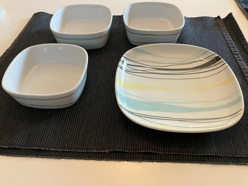 Ikea 365 servies vierkante schalen kommen set van 8 of pst, Nieuw, Ophalen of Verzenden, Kom(men), Overige stijlen