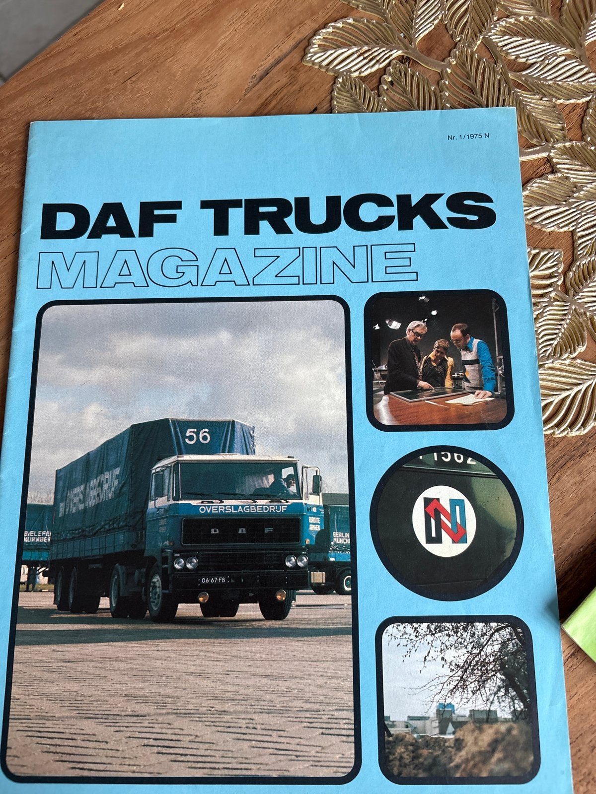 DAF Trucks Magazine Nr. 1/1975 N - Vintage Vrachtwagen, Ophalen of Verzenden, Gelezen, Overige typen