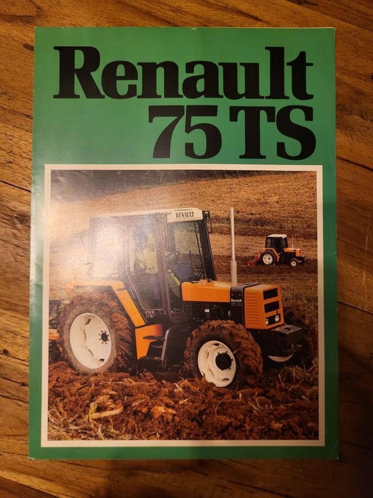 tractor folder Renault 75 TS, Boeken, Catalogussen en Folders, Ophalen of Verzenden, Zo goed als nieuw
