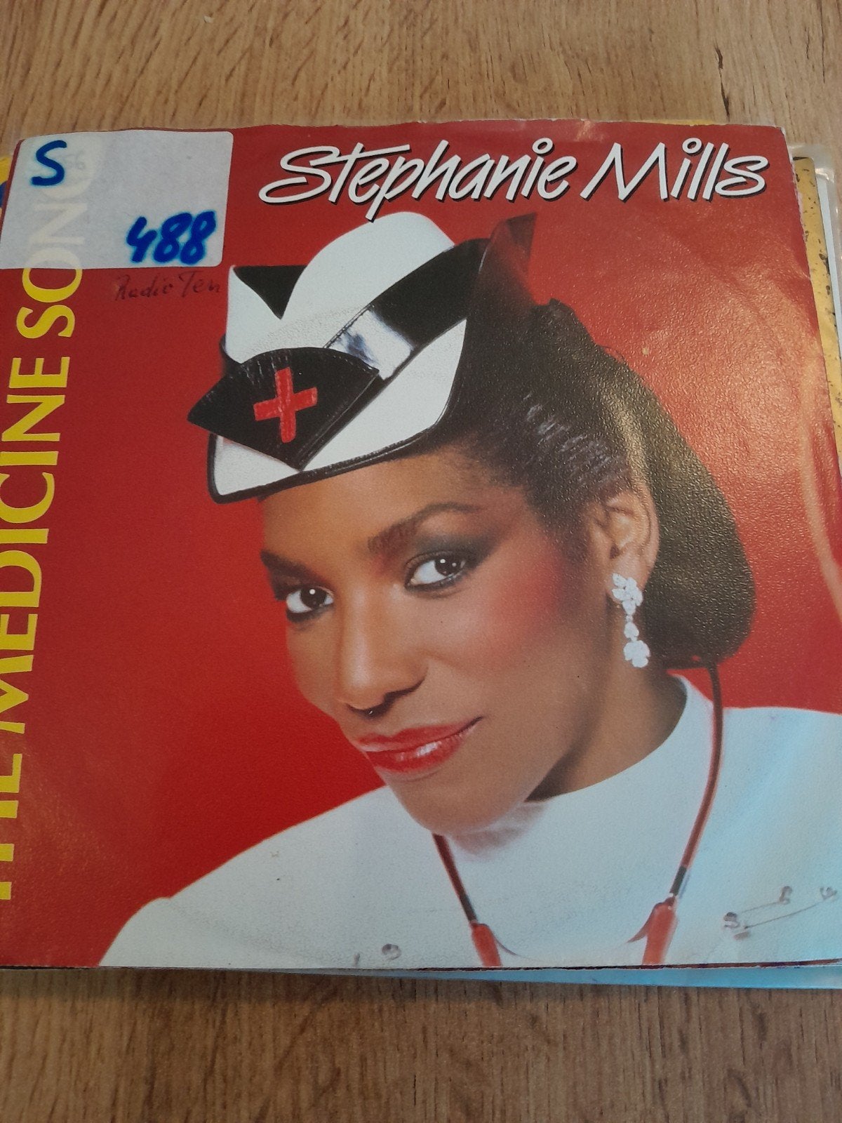 Stephanie mills 7inch the medicine song, Ophalen of Verzenden, Zo goed als nieuw, Pop
