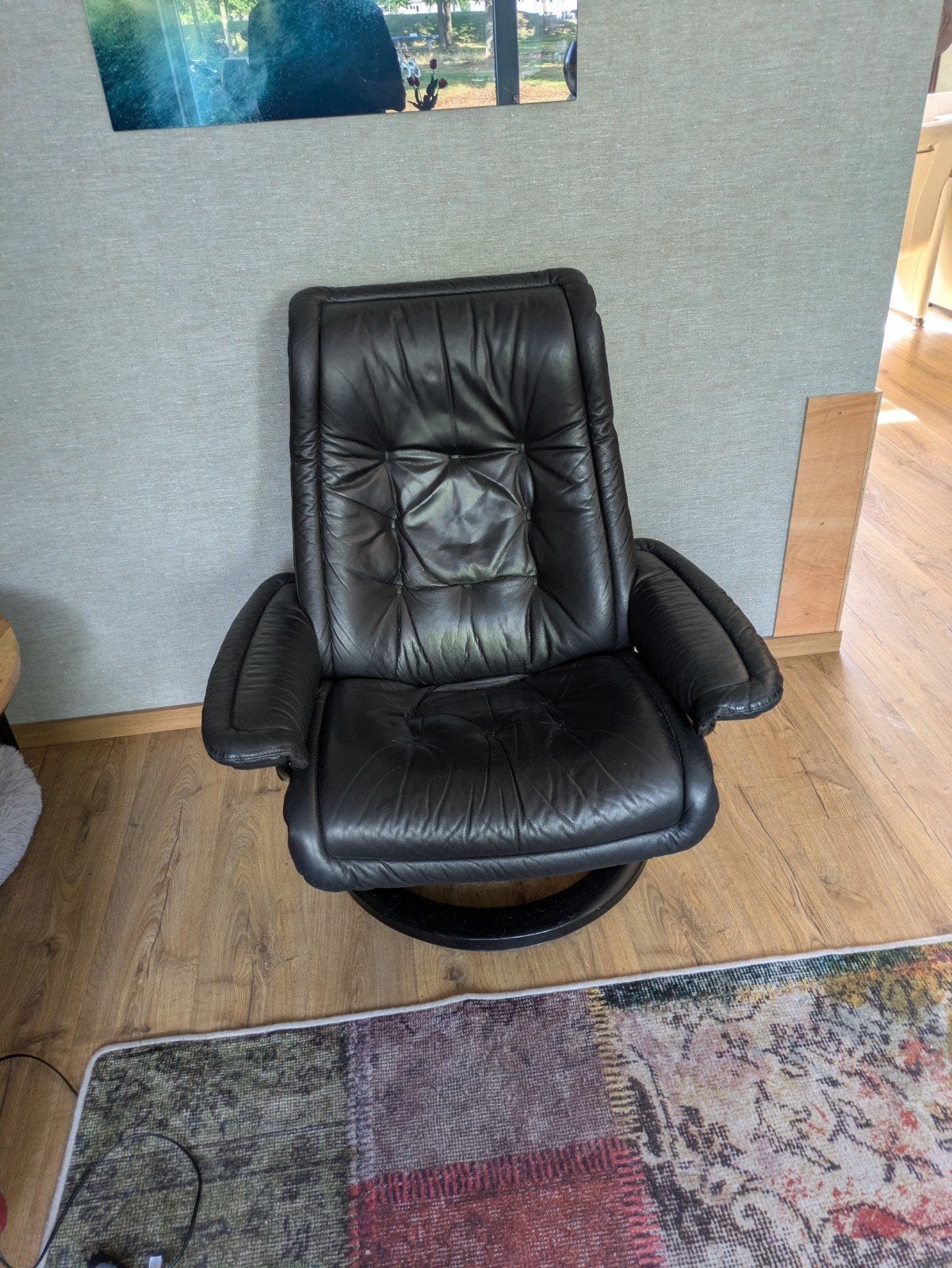 stressless fauteuil in zwart leer, Ophalen, 75 tot 100 cm, Leer, 50 tot 75 cm