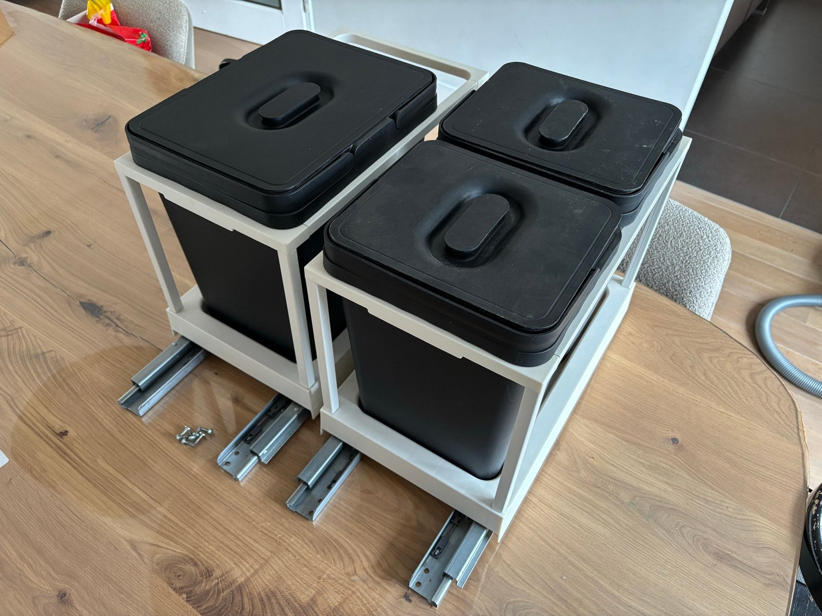 2x IKEA Hallbar Prullenbakken met Uittrekbaar Frame, Kunststof, Gebruikt, Ophalen of Verzenden, 5 – 50