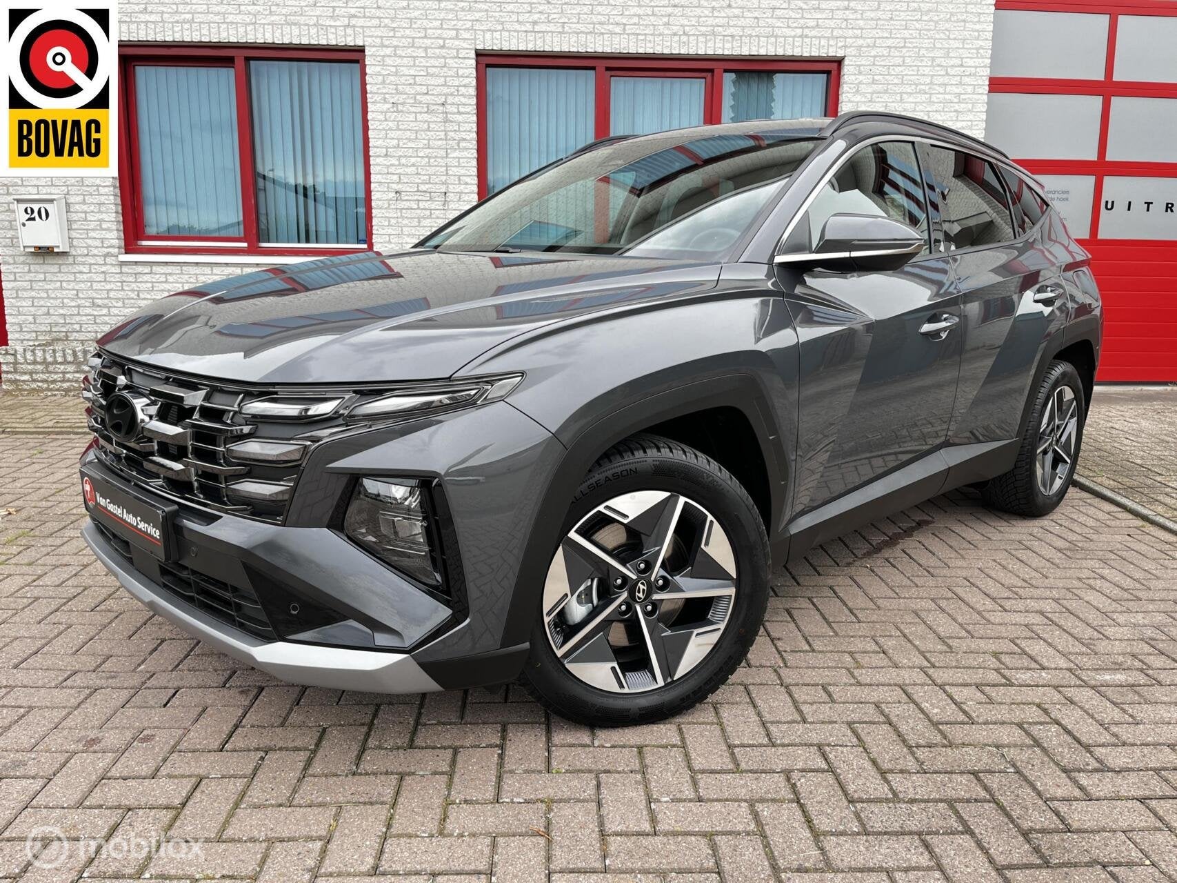 Hyundai Tucson 1.6 T-GDI MHEV Comfort, Auto's, Hyundai, Stof, Gebruikt, Zwart, 4 cilinders