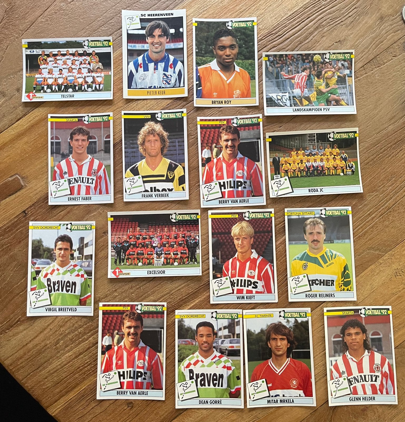 Panini Voetbal ’92 – 16 stickers – Roy, Kieft, Helder, PSV, Ophalen of Verzenden, Zo goed als nieuw, Meerdere stickers