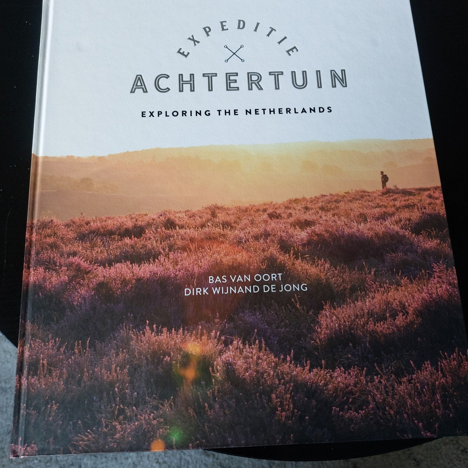 Expeditie Achtertuin: Exploring the Netherlands, Boeken, Bas van Oort, Dirk Wijnand de Jong, Zo goed als nieuw, Reisgids of -boek