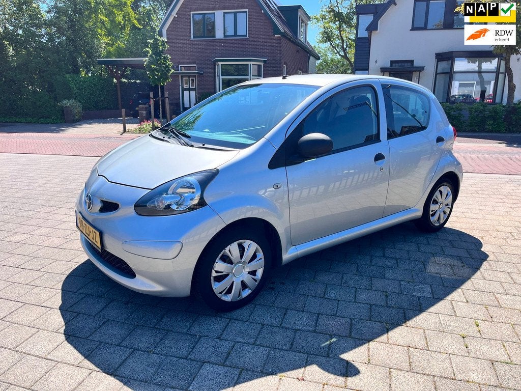 Toyota Aygo 1.0-12V, Auto's, Toyota, Bedrijf, Te koop, Aygo, ABS, Airbags, Metallic lak, Radio, Startonderbreker, Benzine, Euro 4