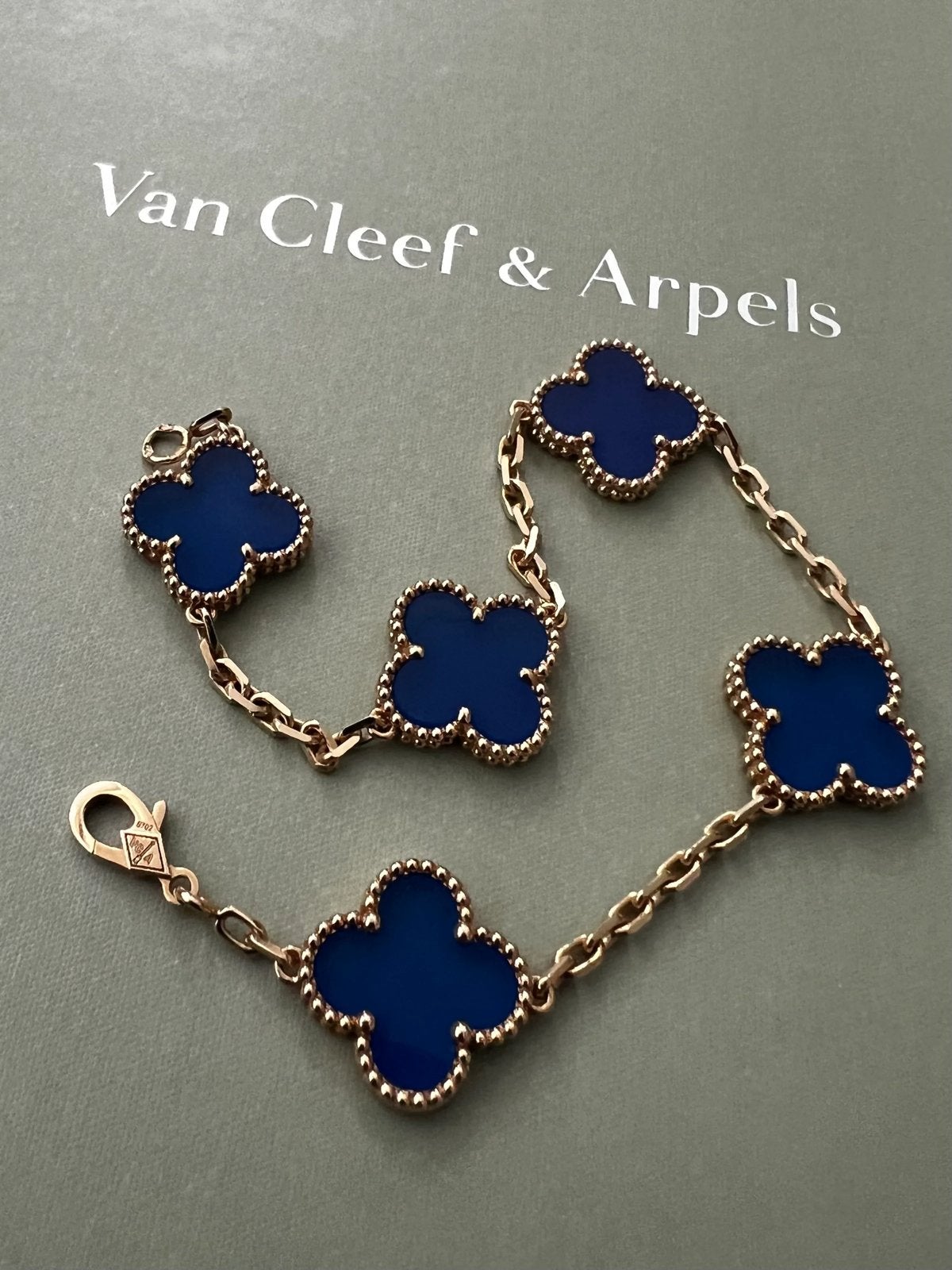 Van Cleef & Arpels Alhambra | Exclusive Jewelry 18KT, Ophalen of Verzenden, Nieuw, Goud, Goud