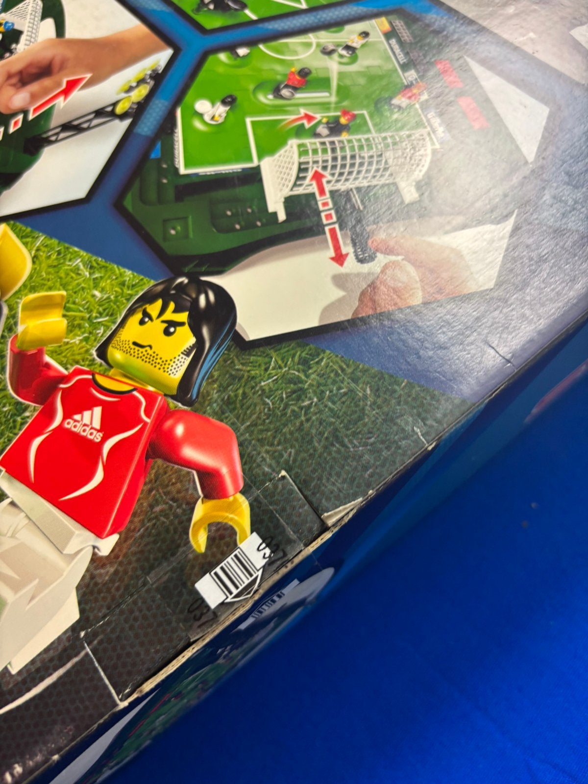 Foto 12 van Lego Sports nr 3569 / Nieuw / Voetbalveld