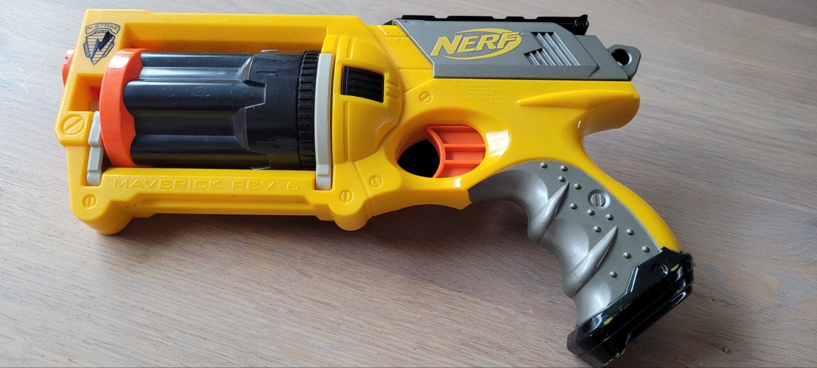 Nerf Maverick REV-6 Blaster Speelgoedpistool, Ophalen, Gebruikt, Jongen of Meisje