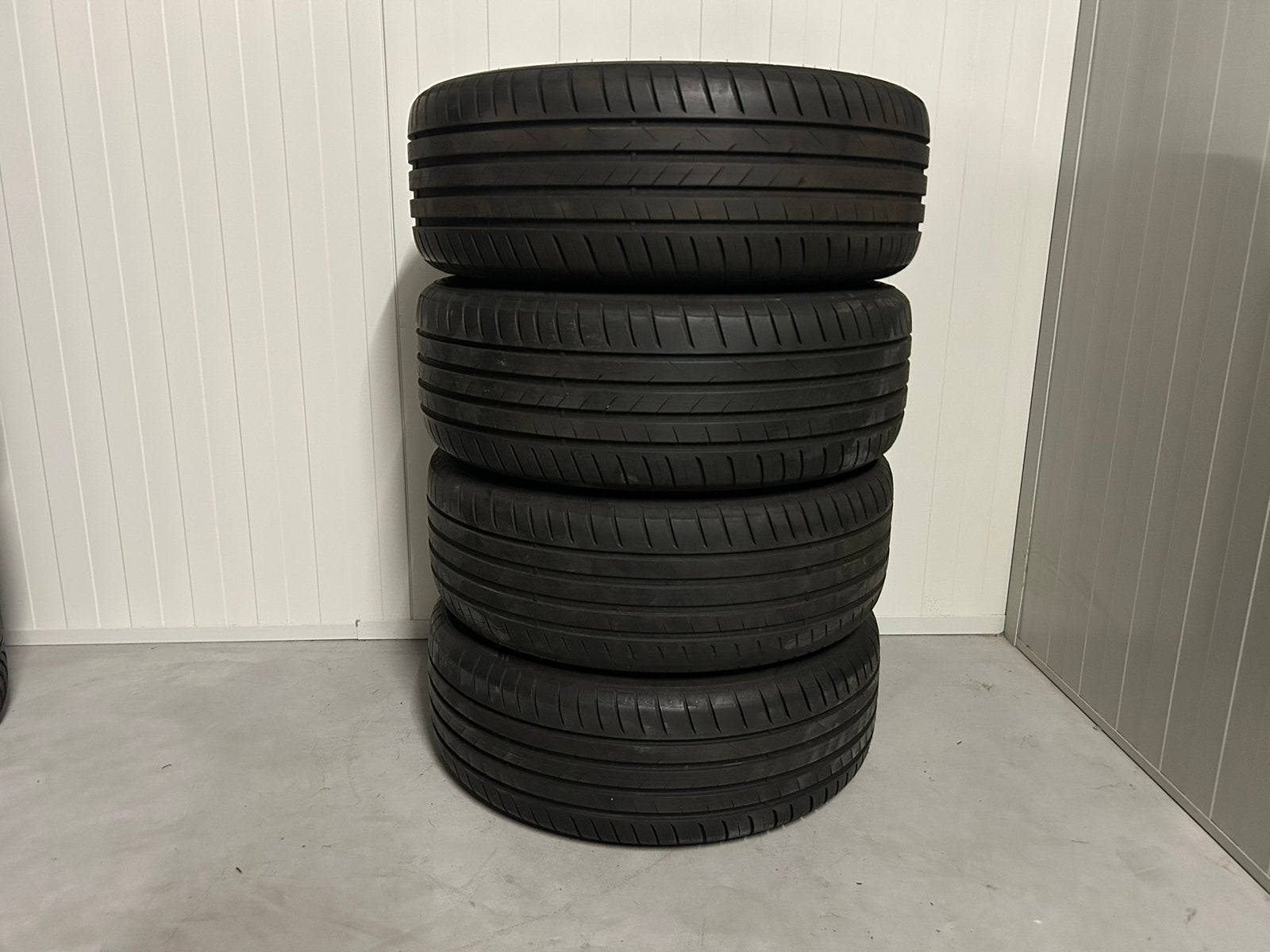 Originele Ford Fiesta MK8 ST-line 17 inch 4x108 zomer 2023, Ophalen, Gebruikt, Ford, Banden en Velgen