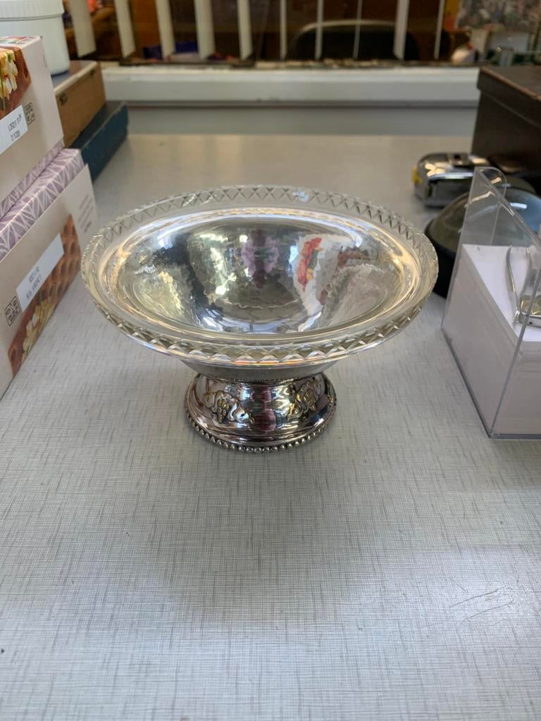 Zilver schaaltje gemerkt met zilvermerken ?, Antiek en Kunst, Antiek | Goud en Zilver, Ophalen of Verzenden