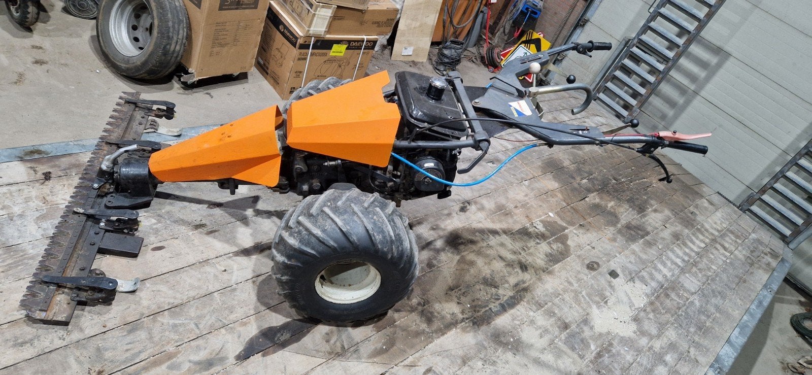 Bucher M 330 KL Balkmaaier, Ophalen, Gebruikt, Handgrasmaaier, Versnellingen