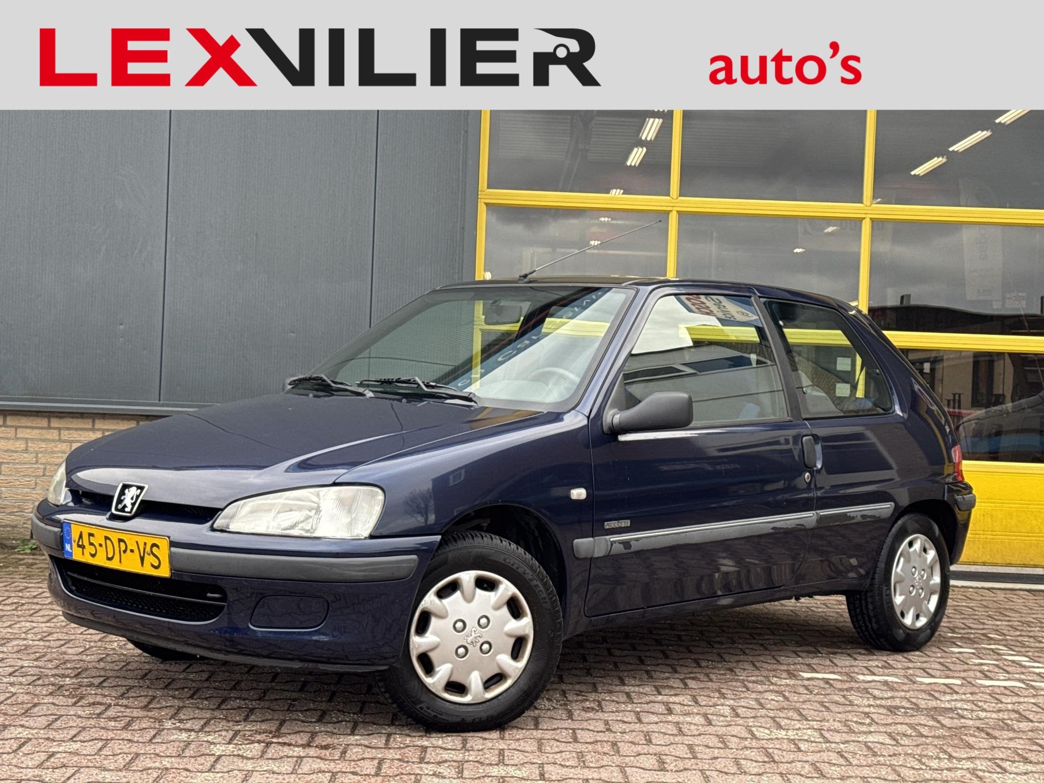 Peugeot 106 1.4 Accent Automaat APK 4-2027, Stof, 31 €/maand, 4 cilinders, Blauw