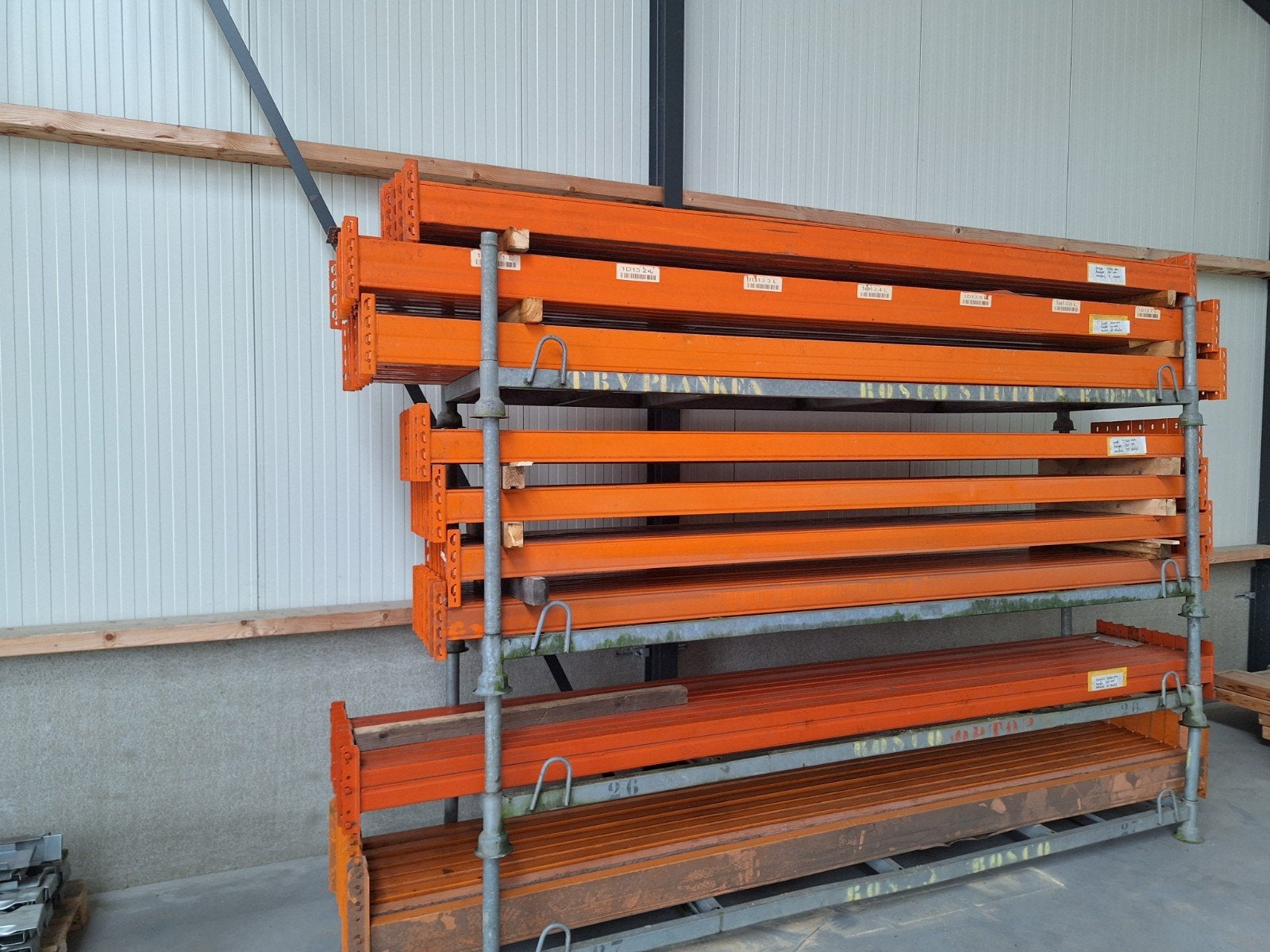 pallet stelling liggers, Ophalen