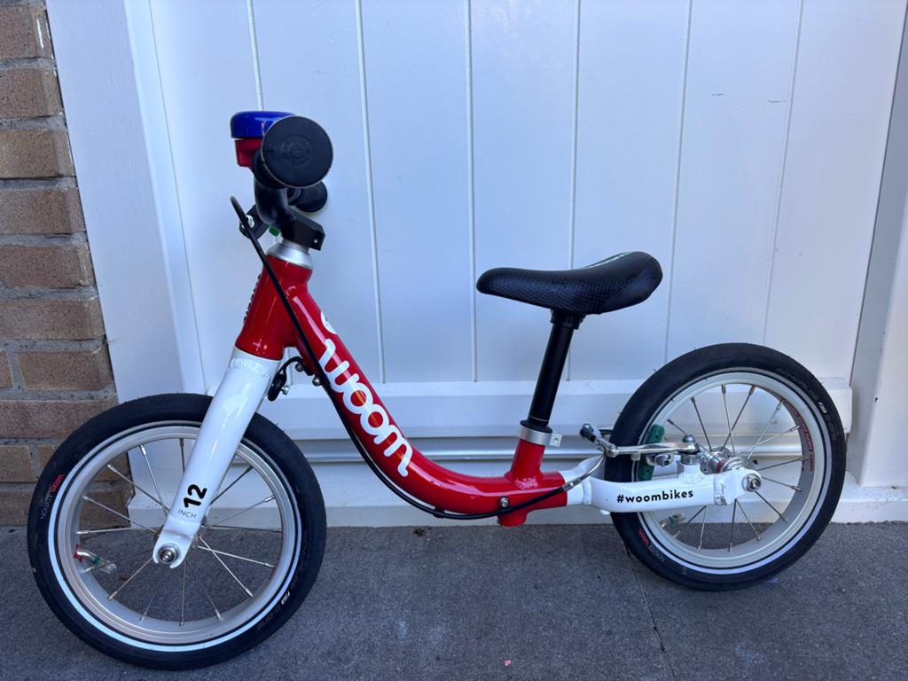 Woom 1 Loopfiets Rood - Zo goed als nieuw, Ophalen, Zo goed als nieuw, Velgrem, Minder dan 16 inch