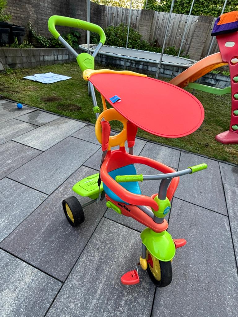 Smart Trike driewieler met duwstang en zonnekap, Fietsen en Brommers, Fietsen | Driewielers, Ophalen, Gebruikt, Duwstang