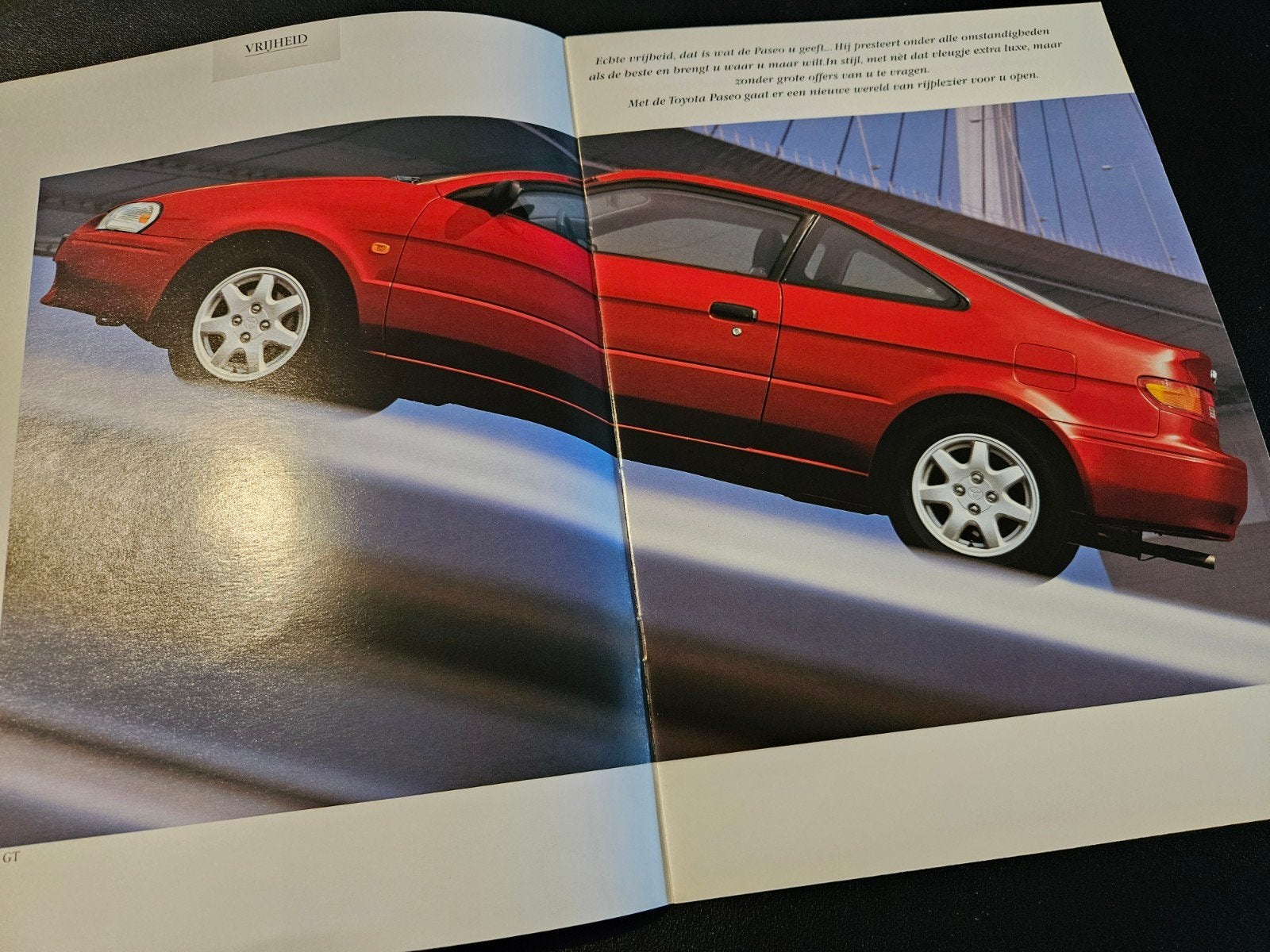 Brochure Toyota Paseo 1996, Ophalen of Verzenden, Zo goed als nieuw, Toyota