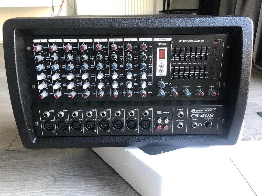 Omnitronic CS-408 COMBO - Mixer en Versterker (Mengpaneel), Zo goed als nieuw, 120 watt of meer, Stereo, Ophalen