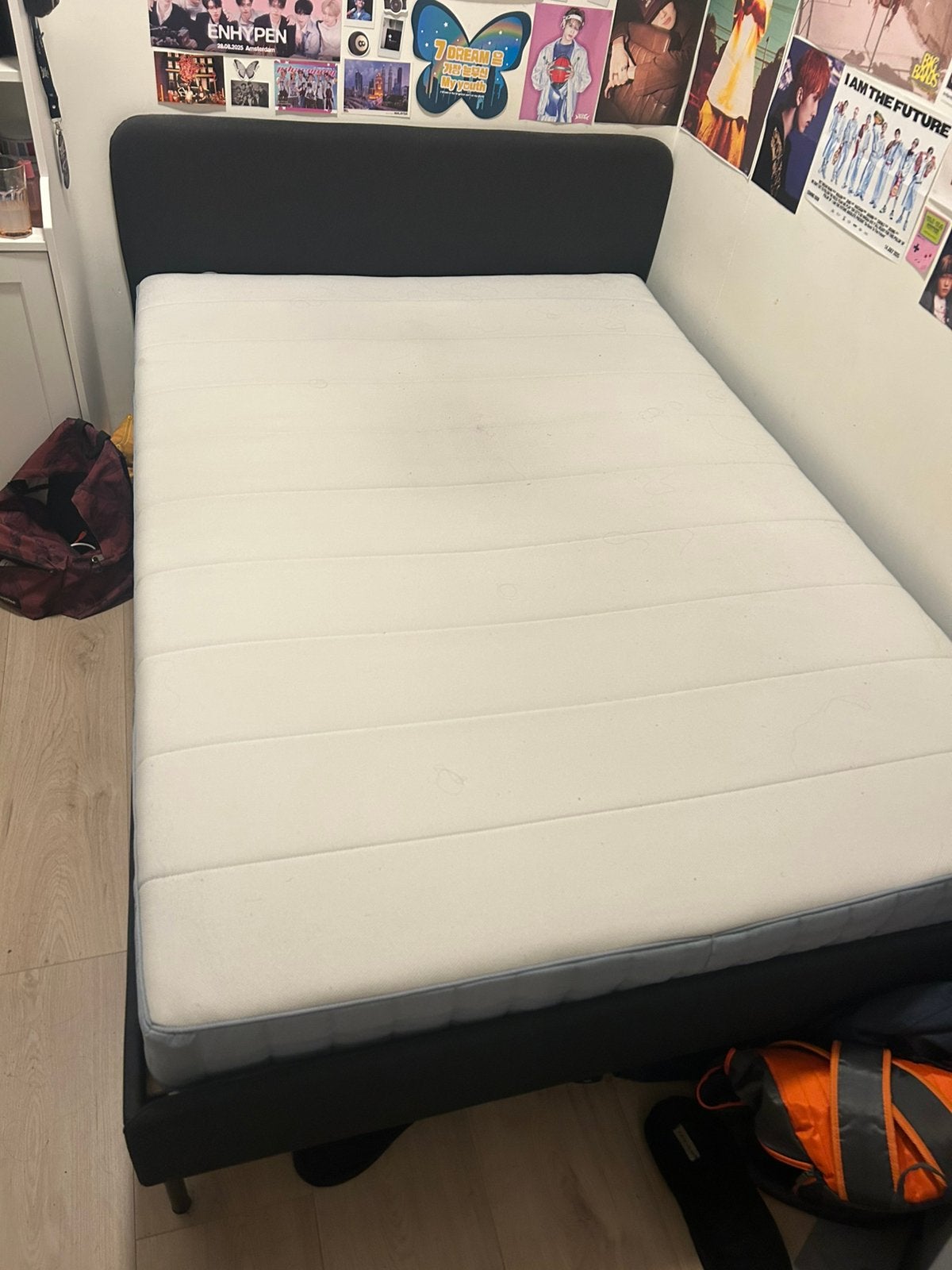 Mattress 140x200 (without bed), Ophalen, Zo goed als nieuw, Tweepersoons, 140 cm