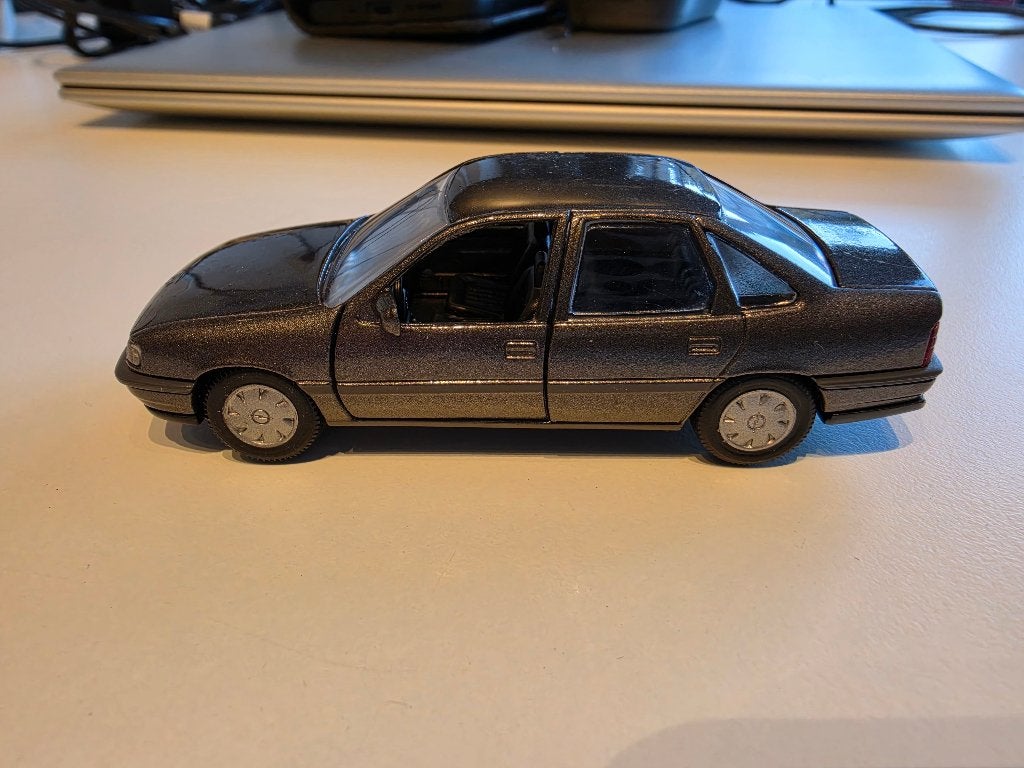Opel Vectra 1990 sedan 1/43, Ophalen of Verzenden, Gebruikt, Auto, Gama