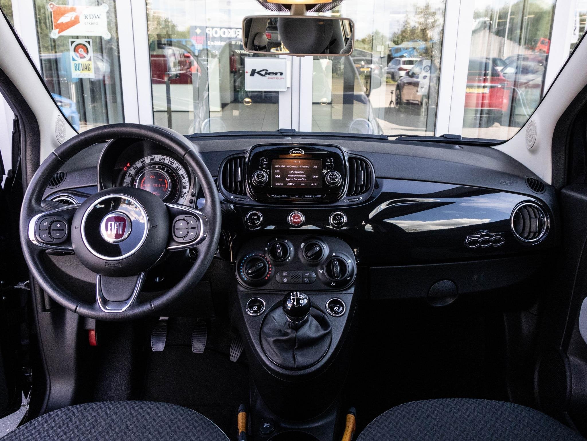 Fiat 500 0.9 TwinAir Turbo Young 85 pk Nette staat | Climate, Voorwielaandrijving, Gebruikt, Euro 6, Zwart