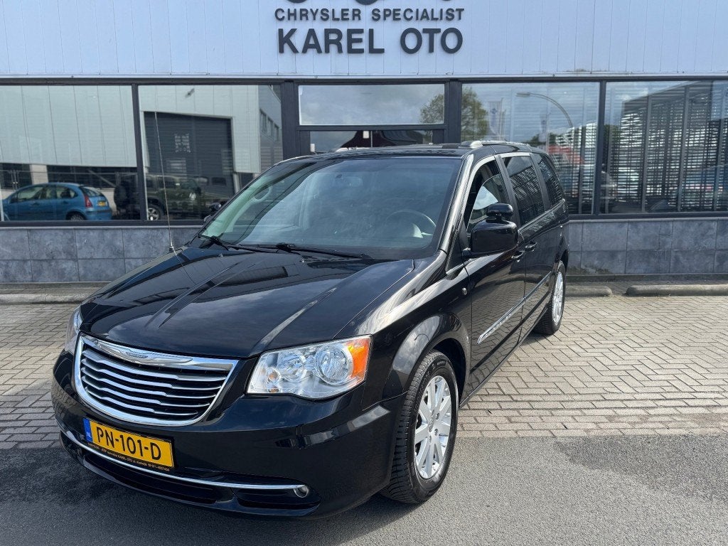 Chrysler TOWN COUNTRY 3.6i LIMITED, Auto's, Chrysler, Automaat, Gebruikt, Met garantie (alle), 7 stoelen